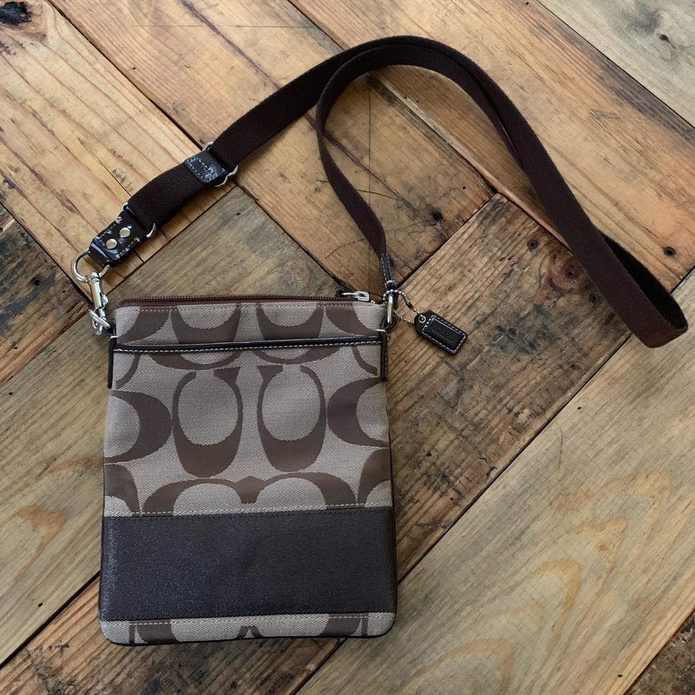 Women’s Coach satchel